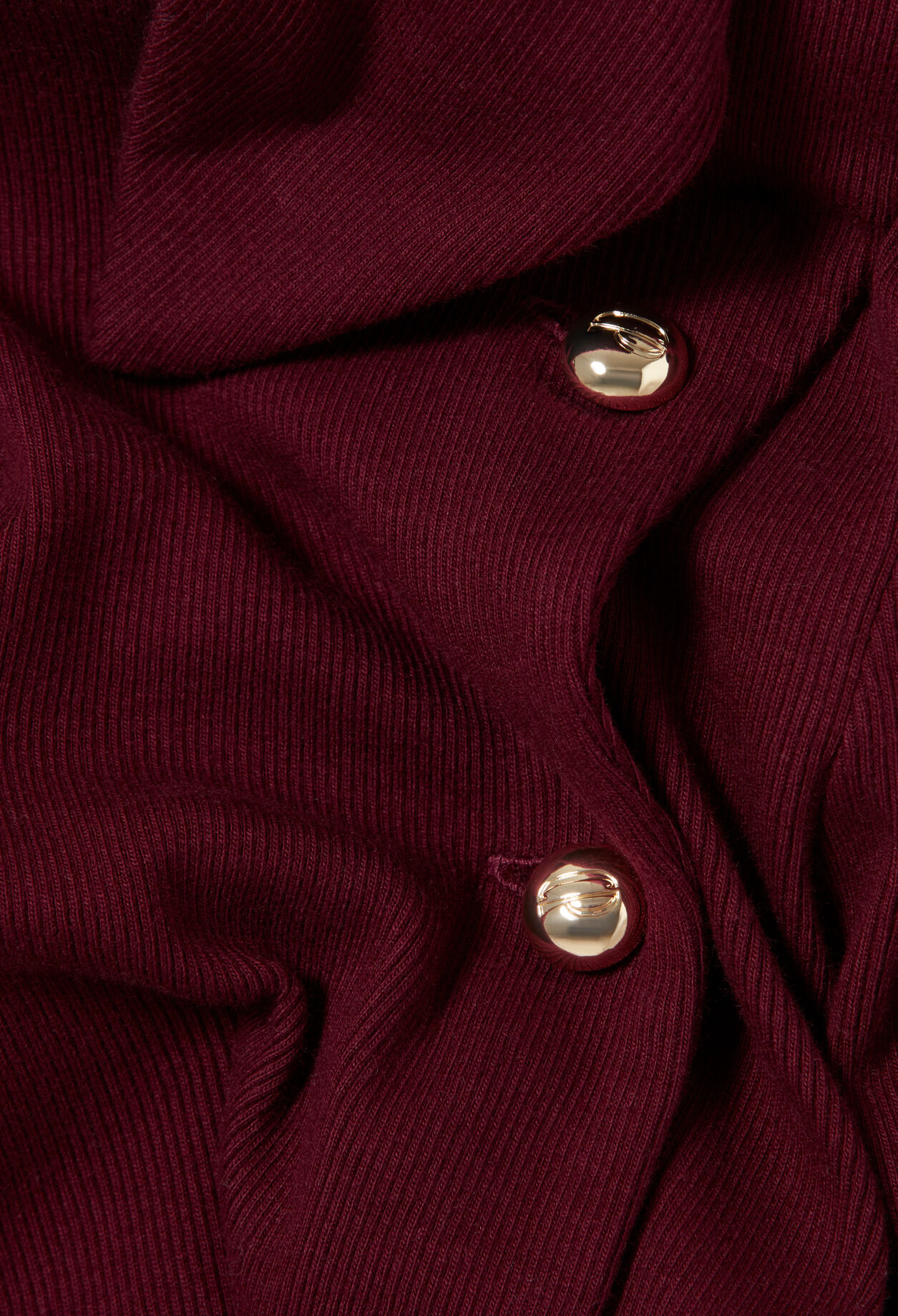 Long-sleeved T-shirt