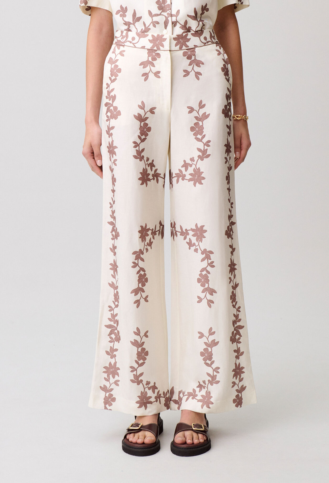 Floral wide-leg trousers