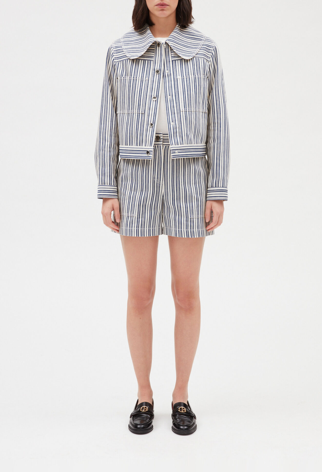 Two-tone striped shorts