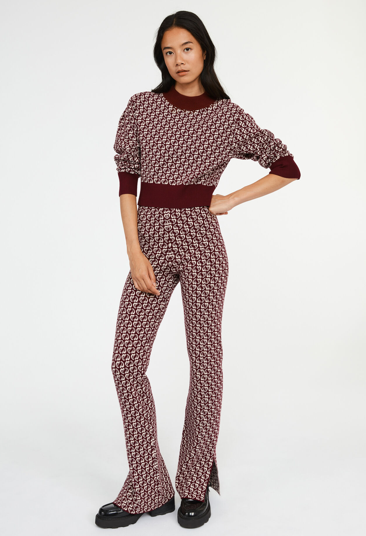 Pull bicolore maille imprimé coeur Pull bicolore maille imprimé coeur