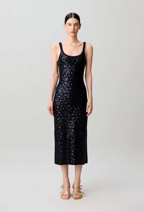 Long sequinned knitted dress