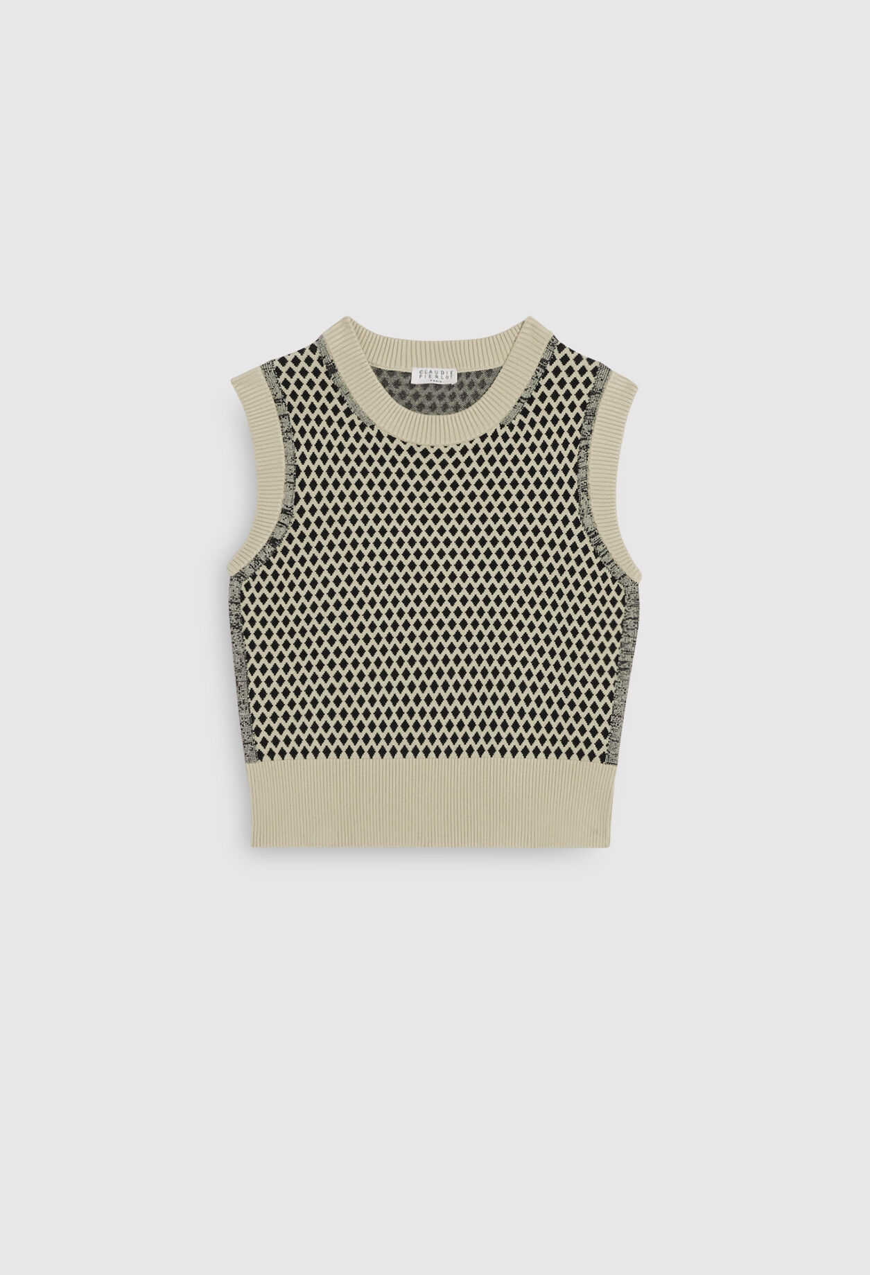 Sleeveless pullover made from