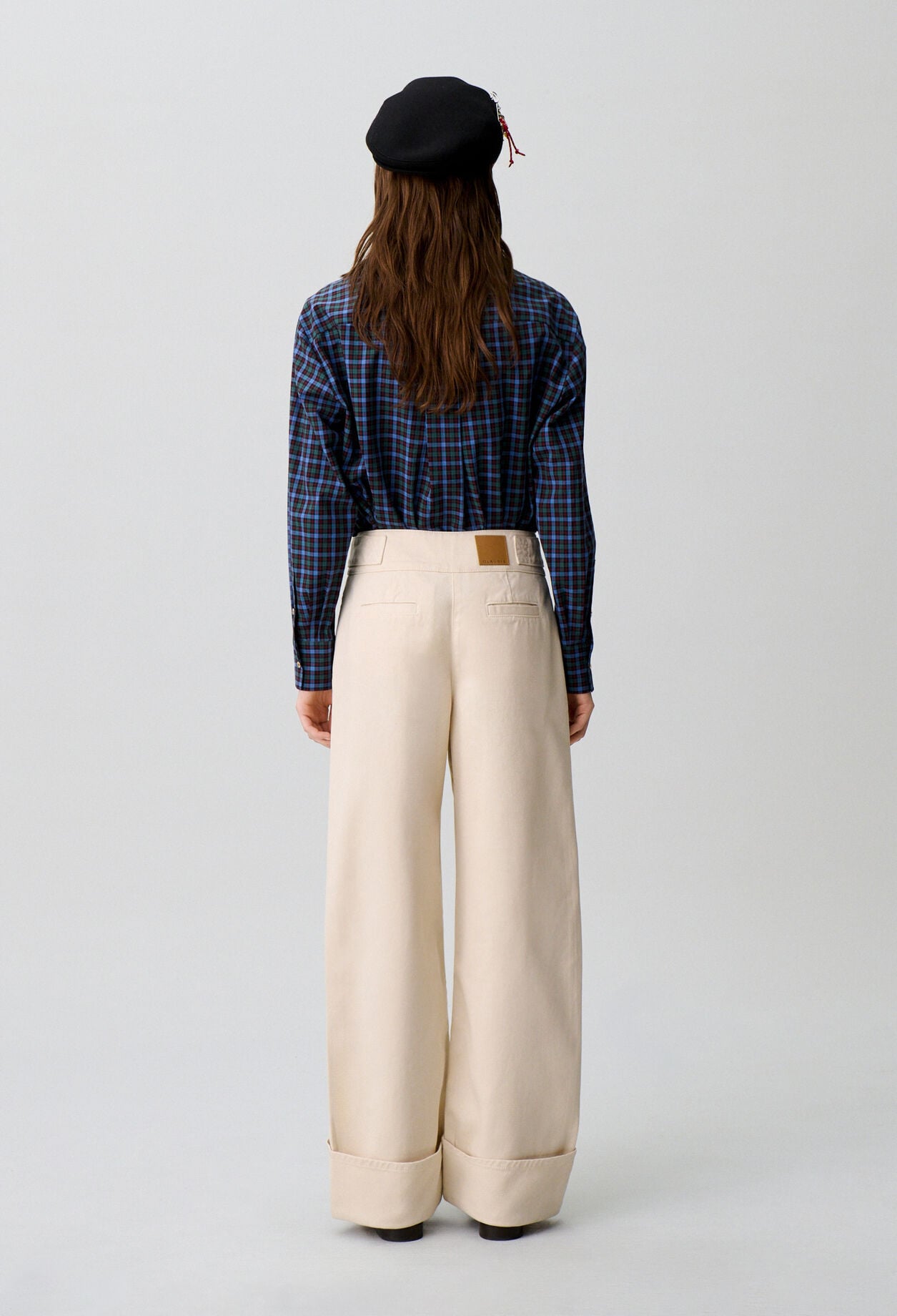 Light denim wide-leg jeans
