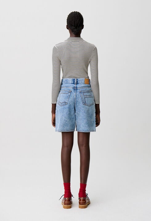 Straight-leg denim shorts