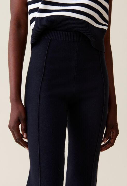 Navy blue knitted trousers