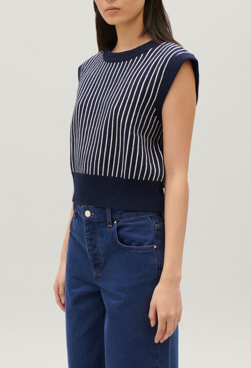 Sleeveless stripy knit jumper