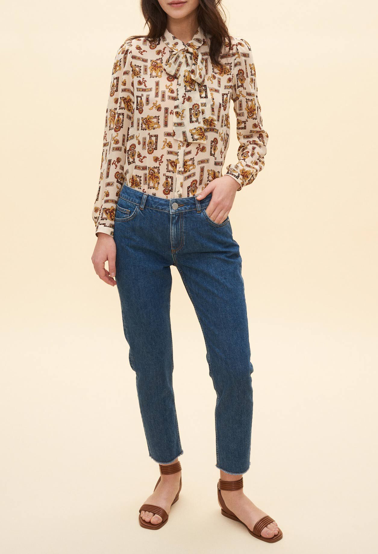 Patterned pussy bow blouse Patterned pussy bow blouse