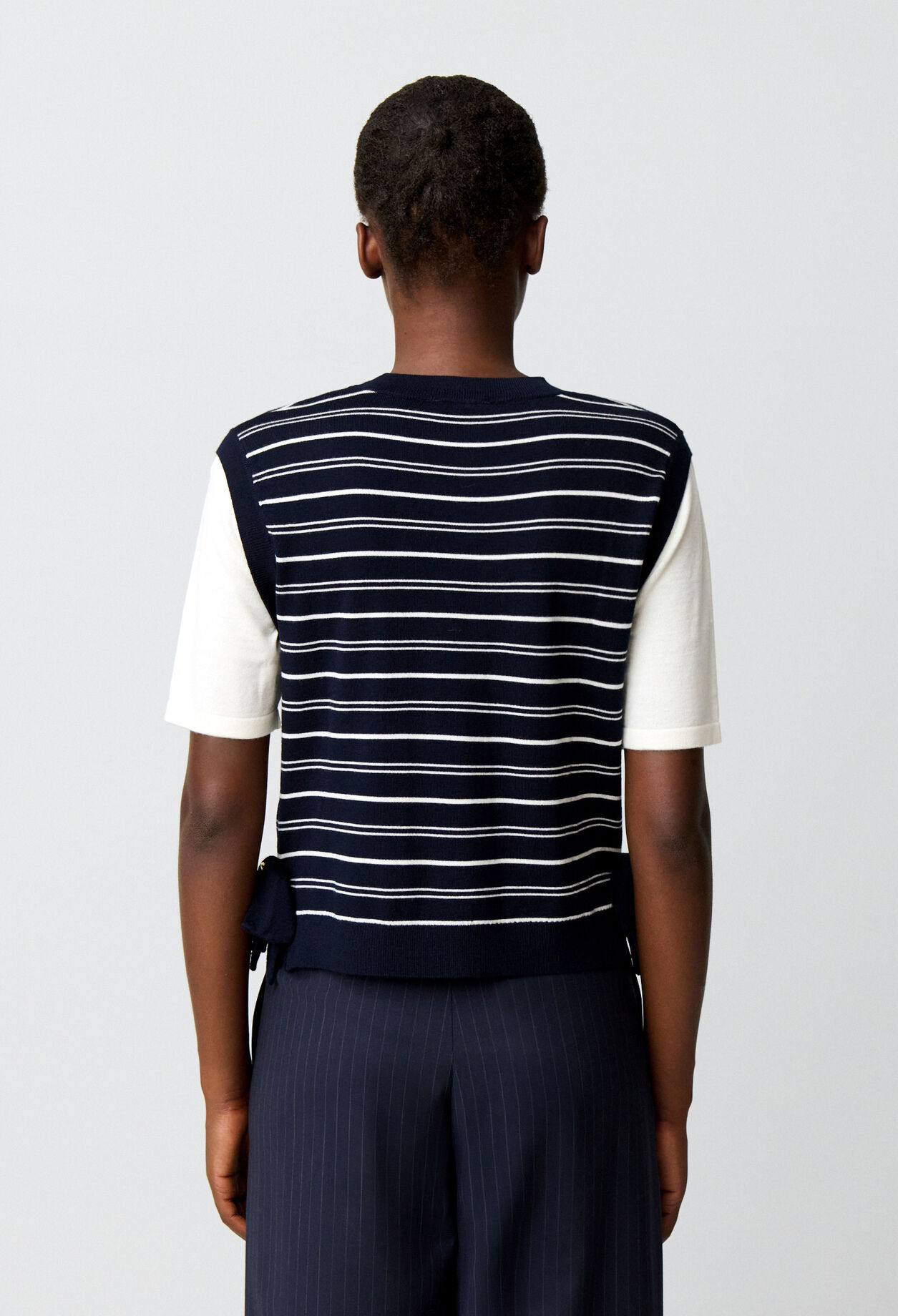 Striped knitted heart jumper