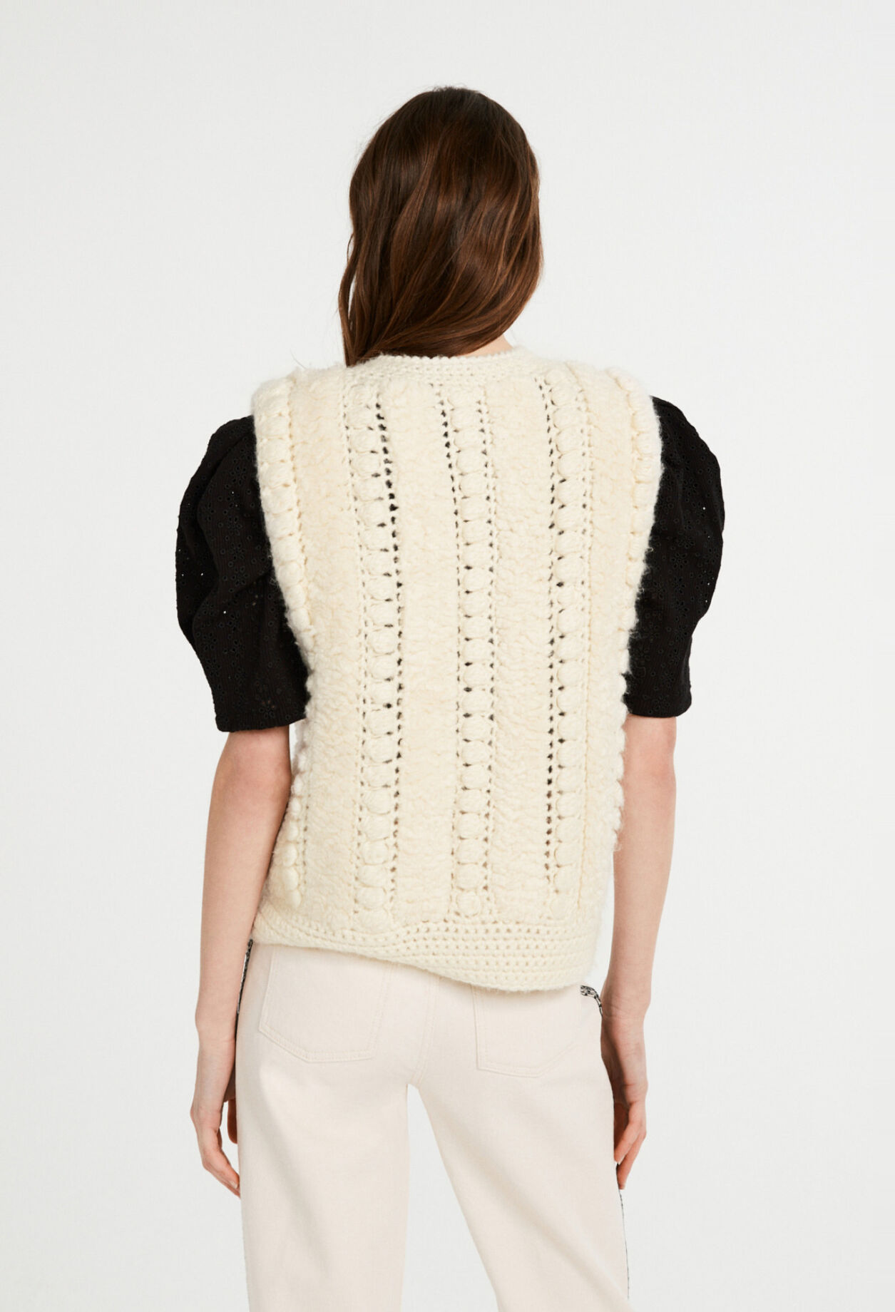 Sleeveless cardigan