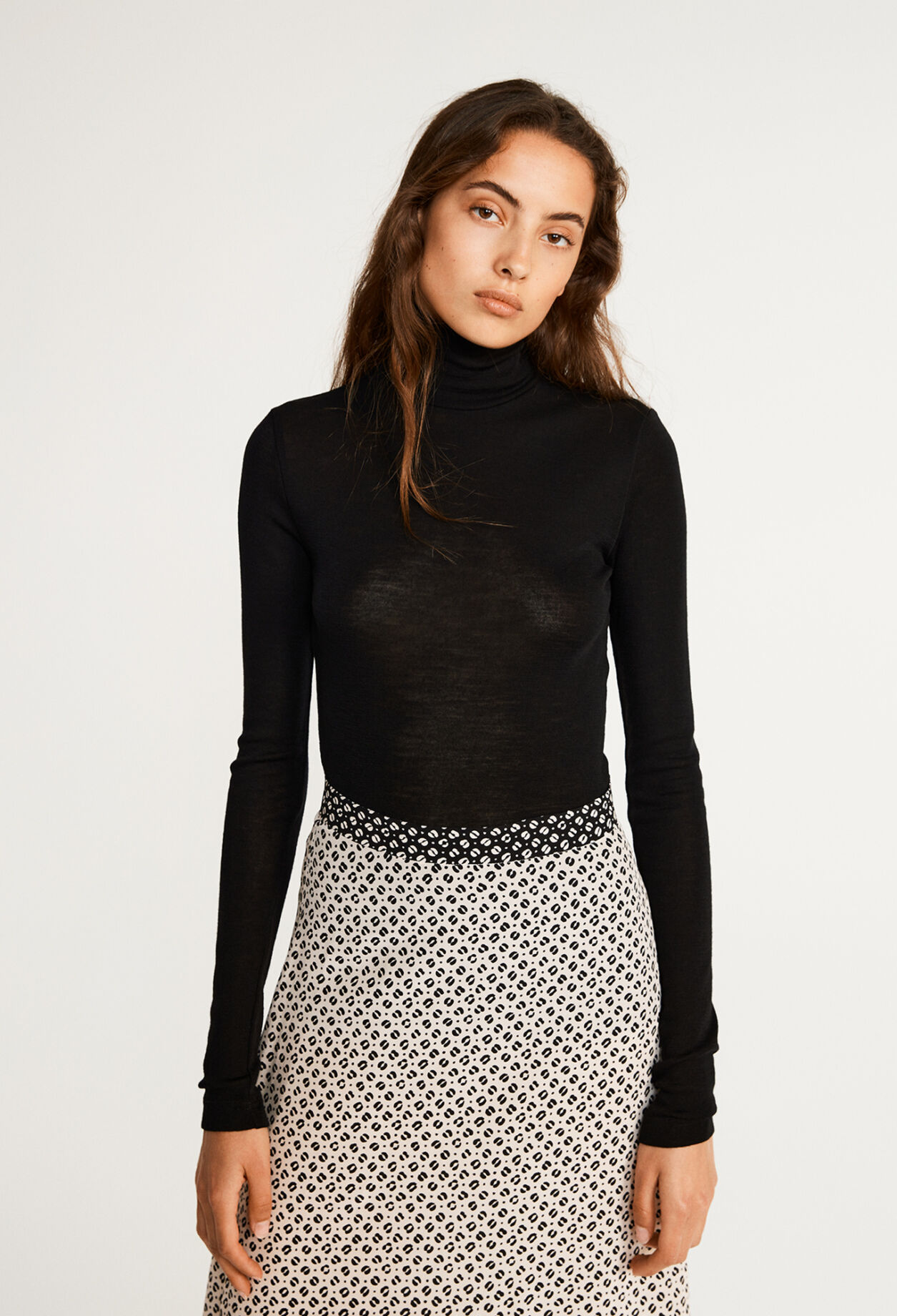 Roll-neck T-shirt Roll-neck T-shirt