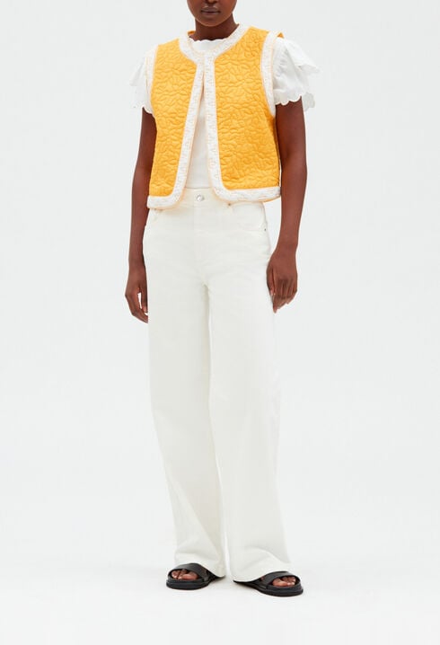 Sleeveless bouty-braid jacket