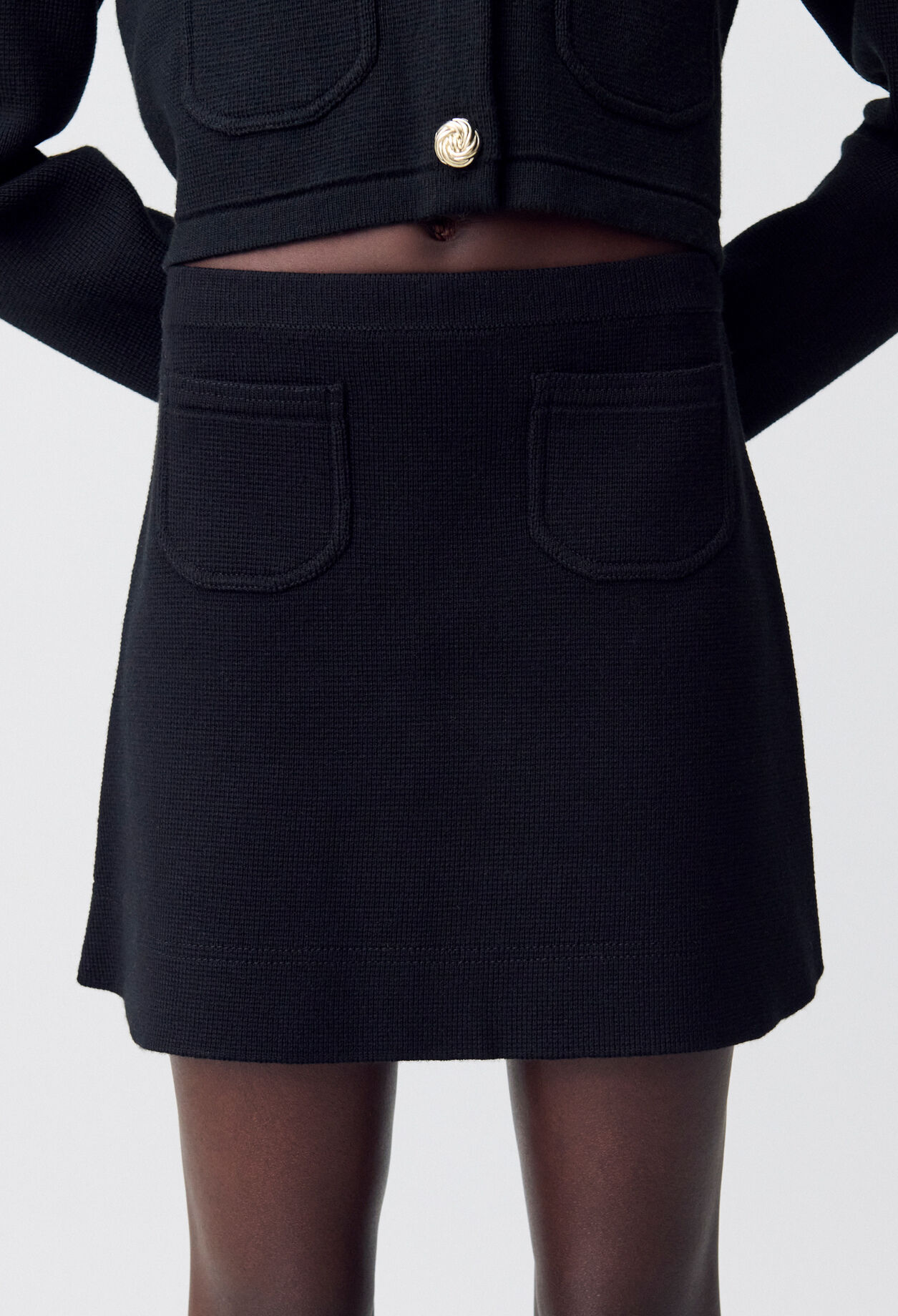 Short A-line Knit Skirt