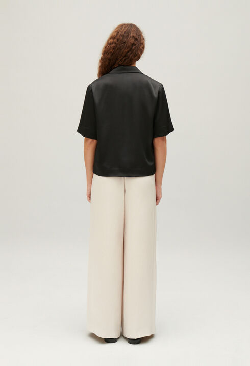 Floaty short-sleeved shirt