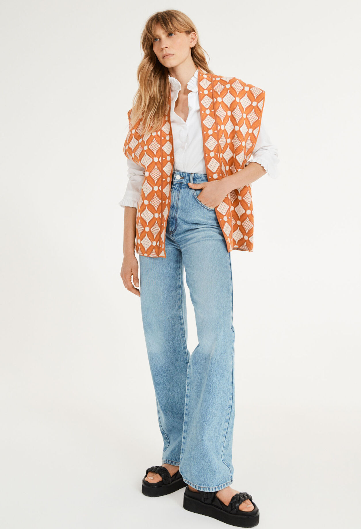 Loose-fitting  cardigan