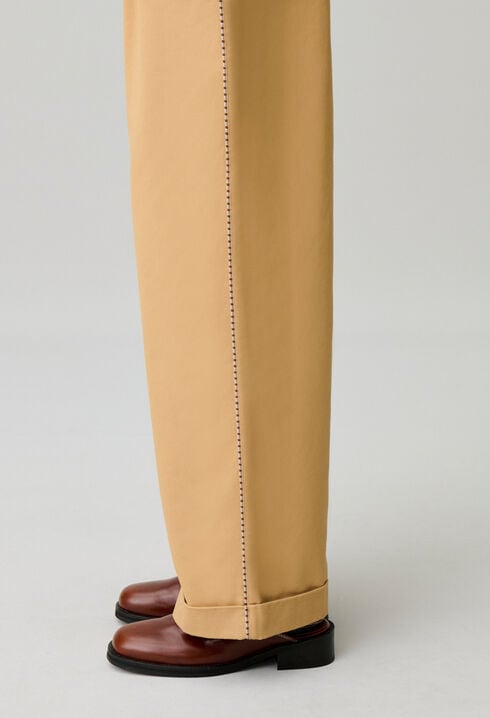 Straight pleated trousers