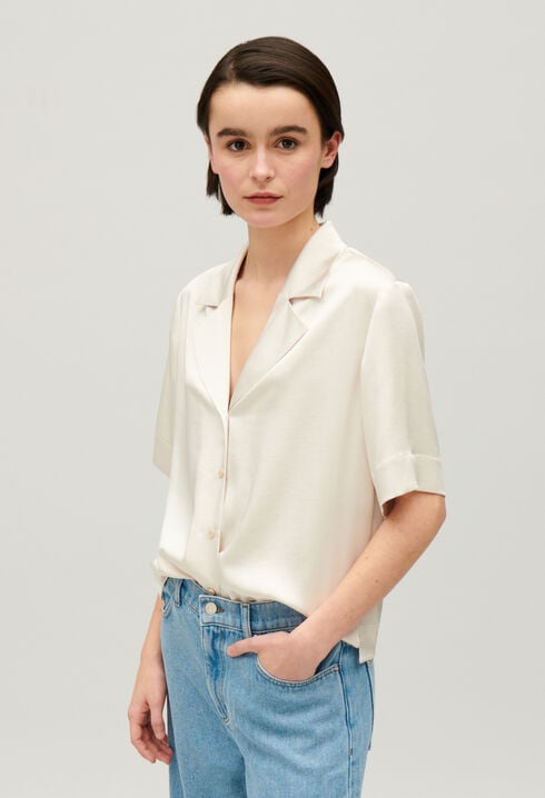 Floaty short-sleeved shirt