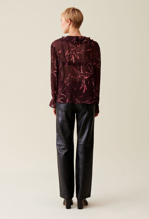 Printed long-sleeved flowing blouse