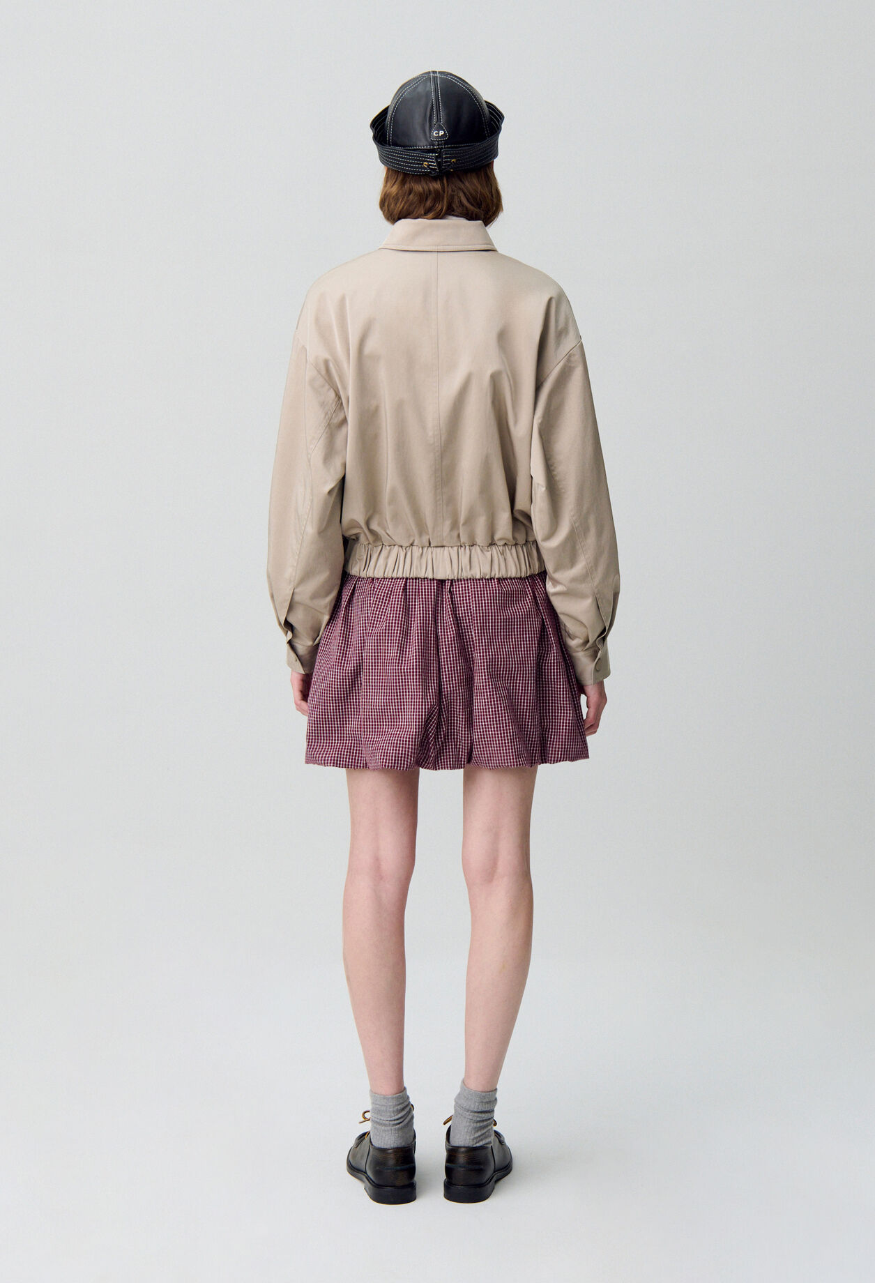 Oversized zip-up jacket