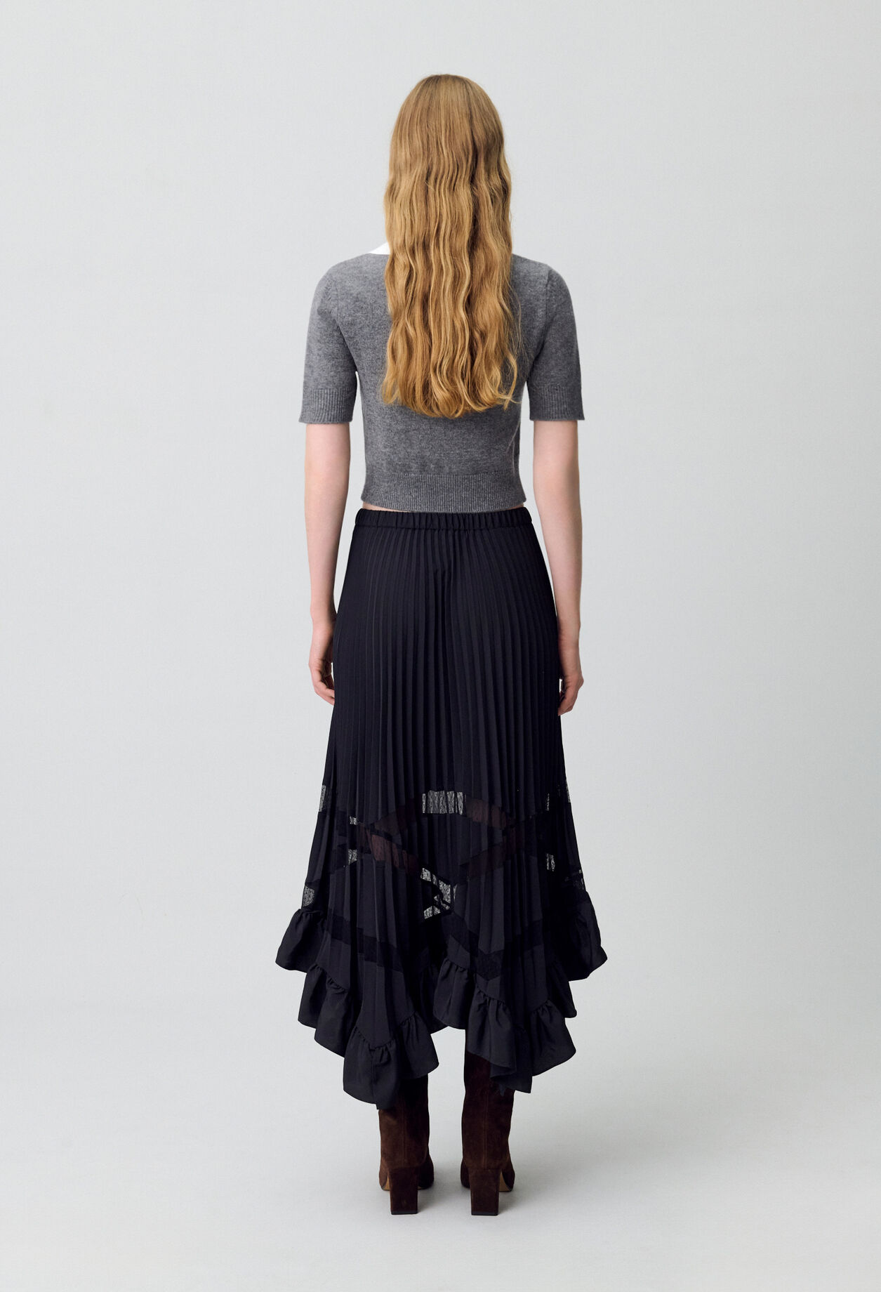 Asymmetrical pleated skirt Asymmetrical pleated skirt