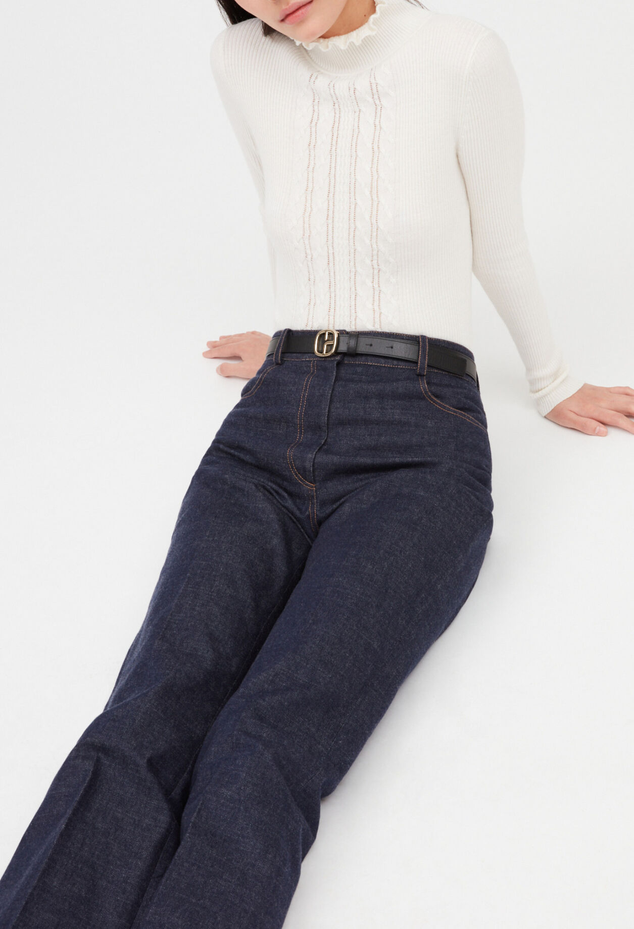 Fine-knit jumper