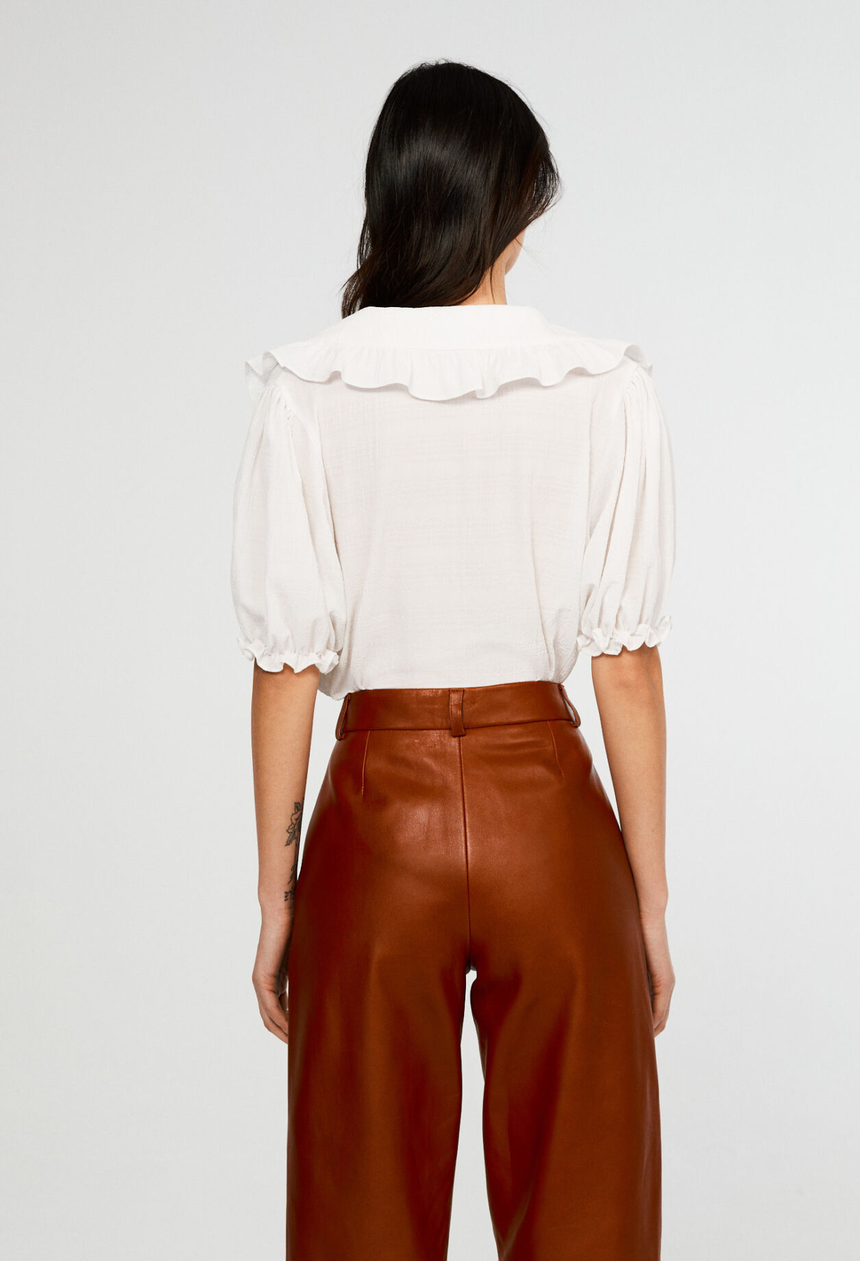 Blouse with lapel collar Blouse with lapel collar