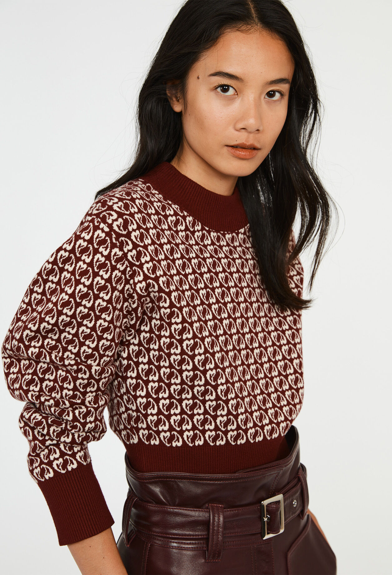 Pull bicolore maille imprimé coeur Pull bicolore maille imprimé coeur