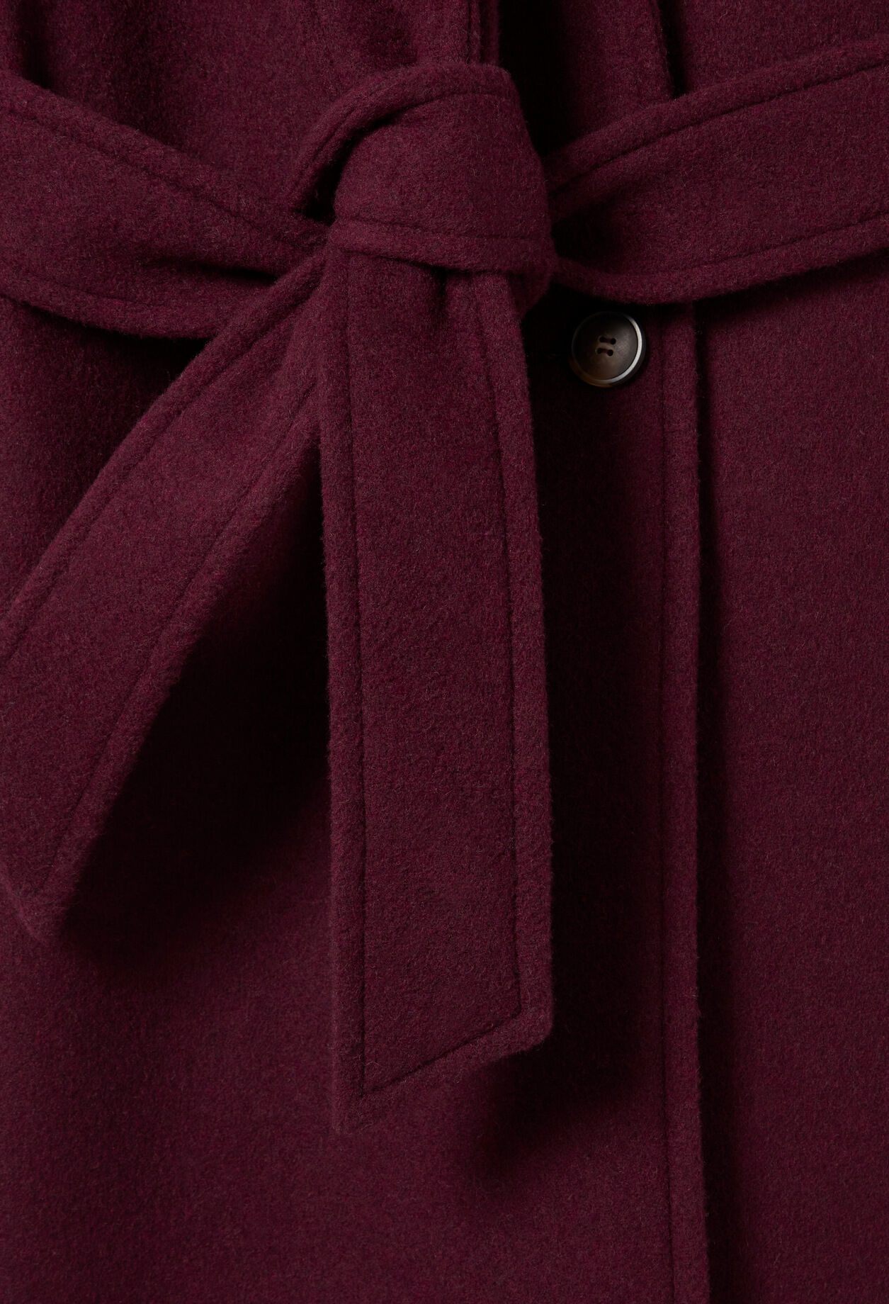 Long double-breasted wool coat Long double-breasted wool coat