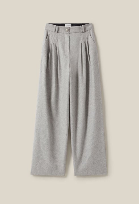 Light grey wide-knit trousers
