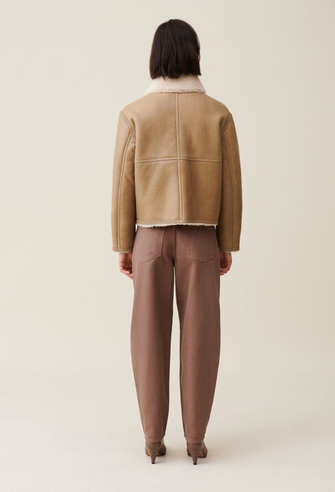 Short beige shearling jacket