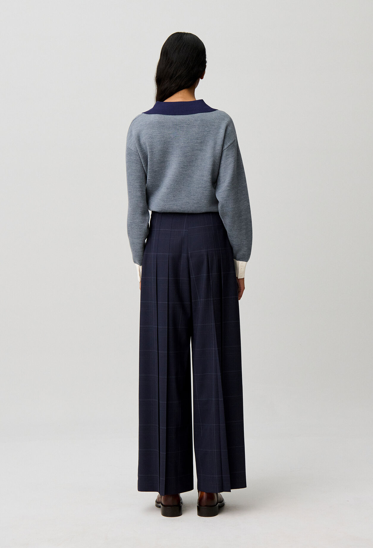 Wide-leg checked trousers