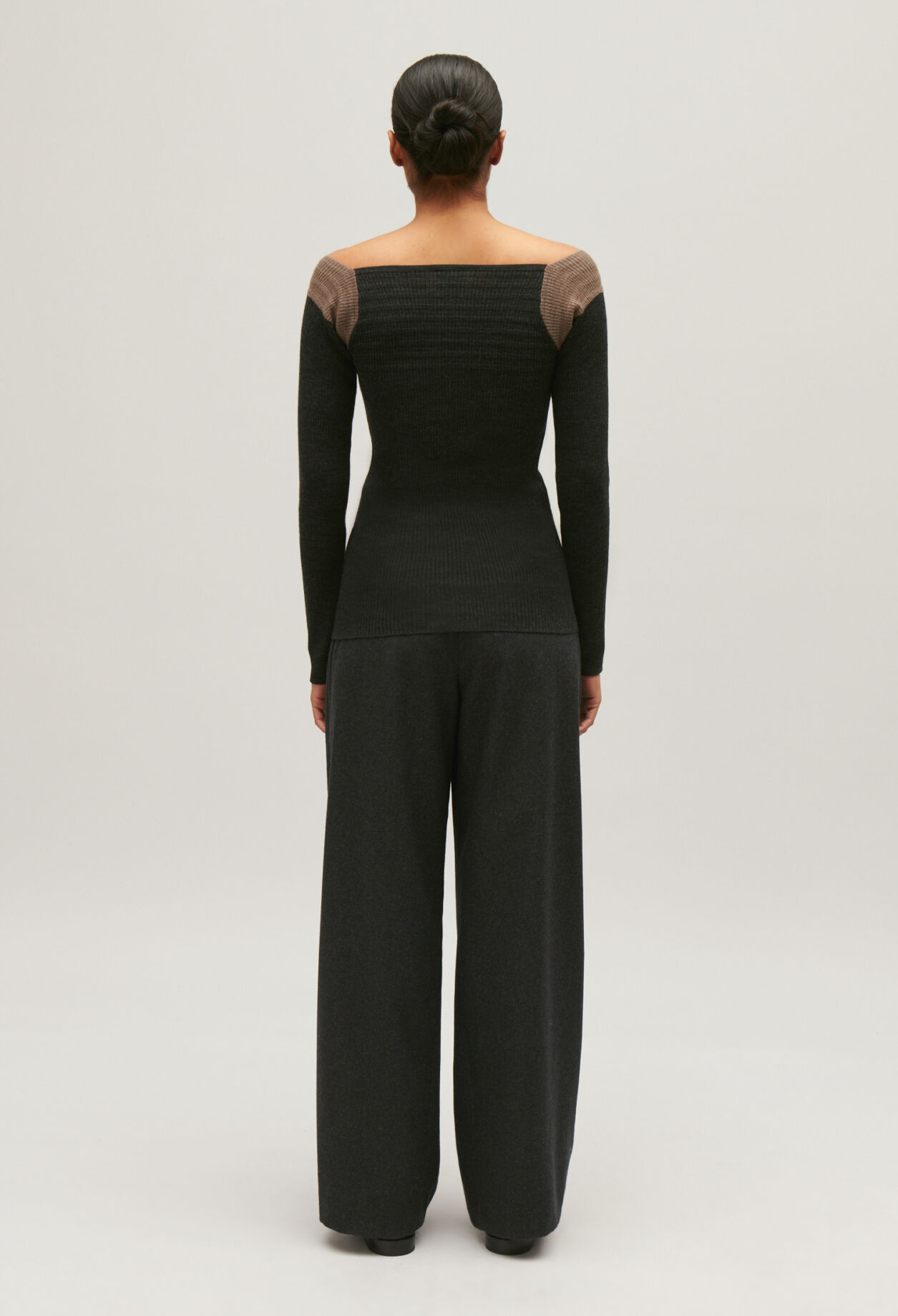 Marled grey ribbed jumper