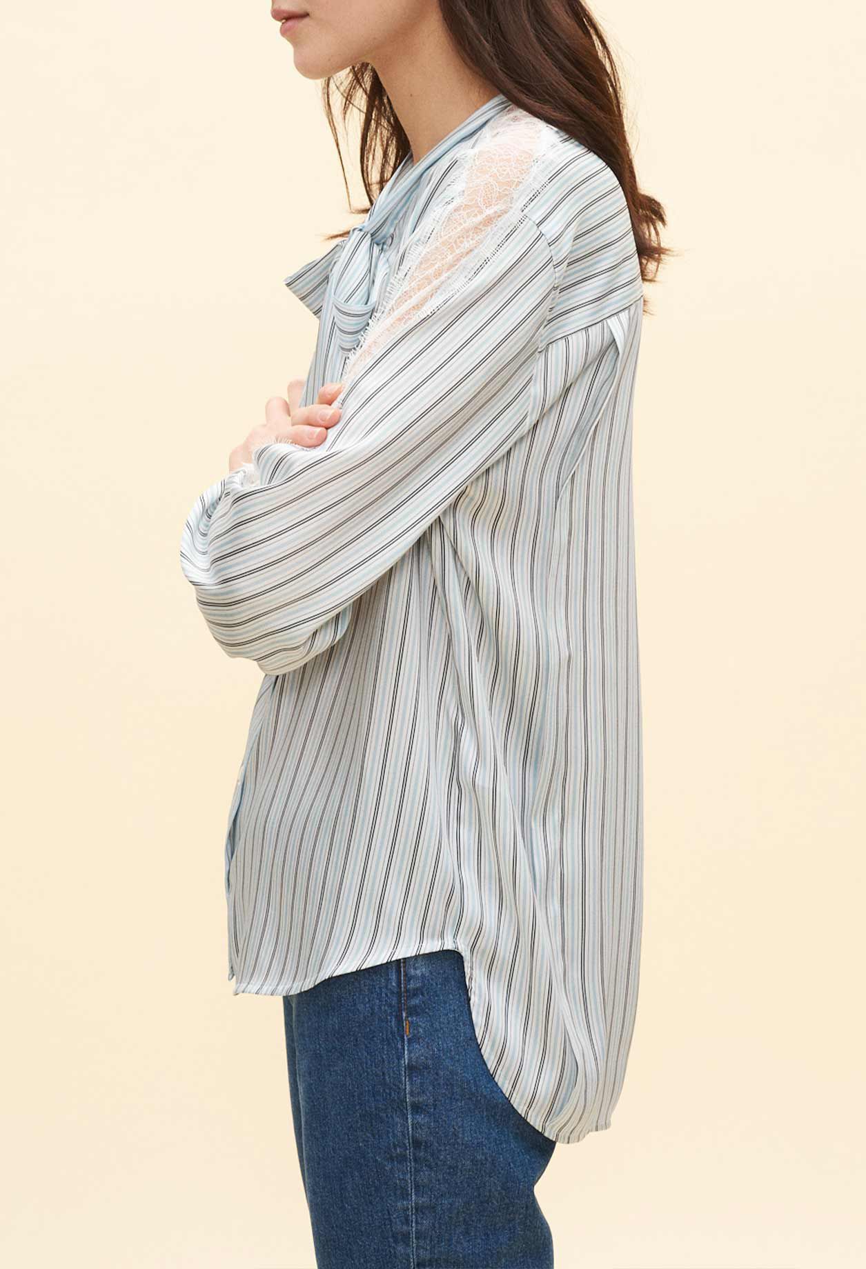 Ascot neckline shirt