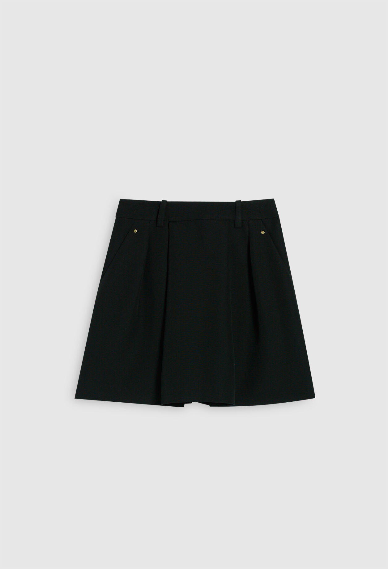 Short skirt Short skirt