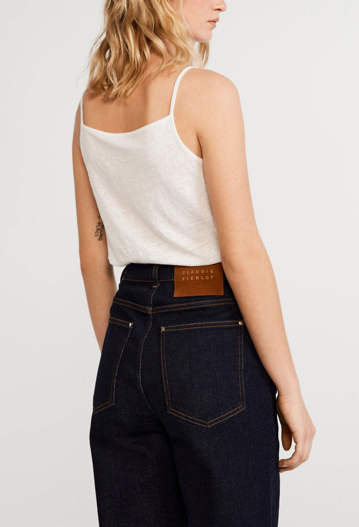 Vest with thin straps Vest with thin straps