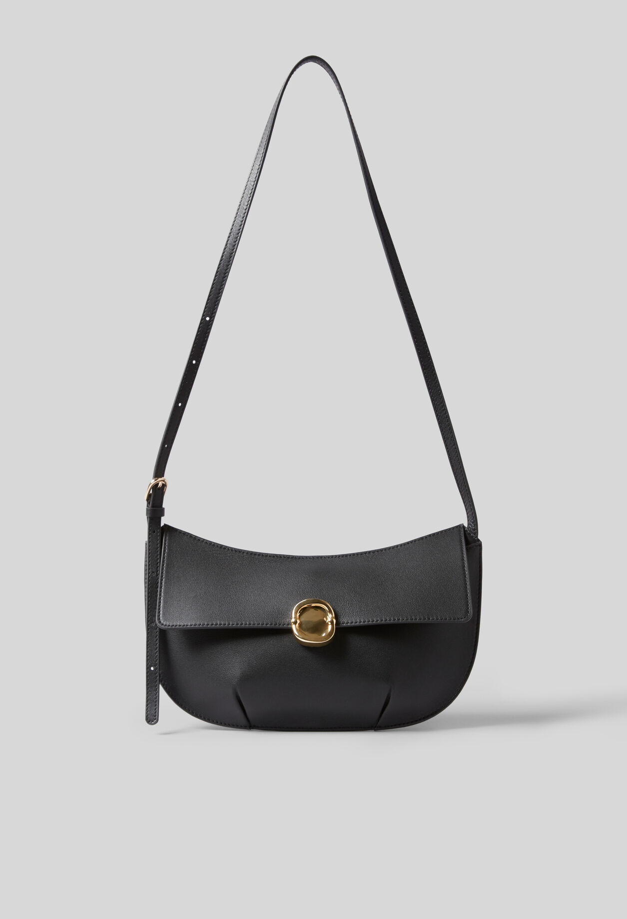 Leather bag