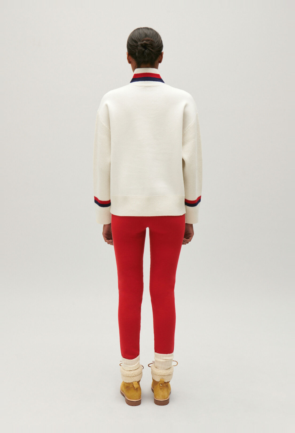 Oversized knitted jumper