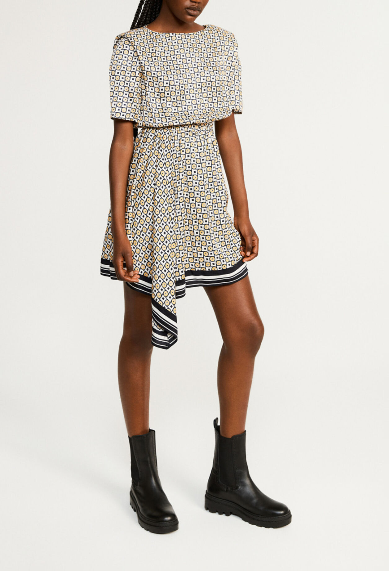 Short dress made from