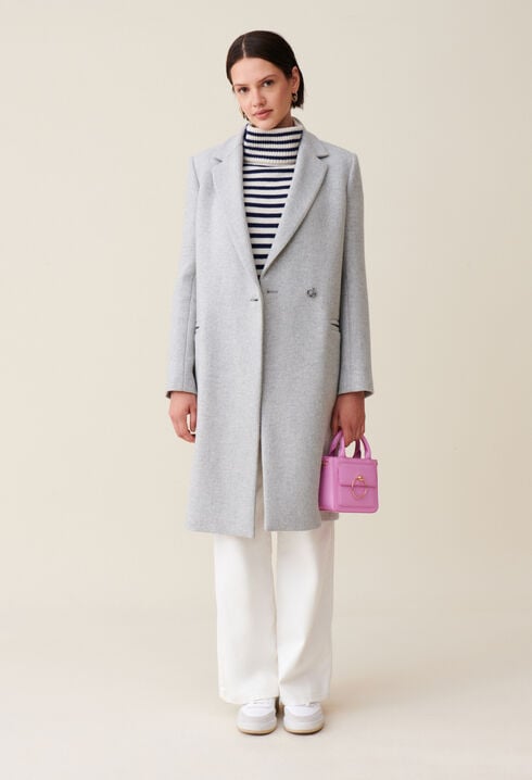 Light grey mid-length tailored coat