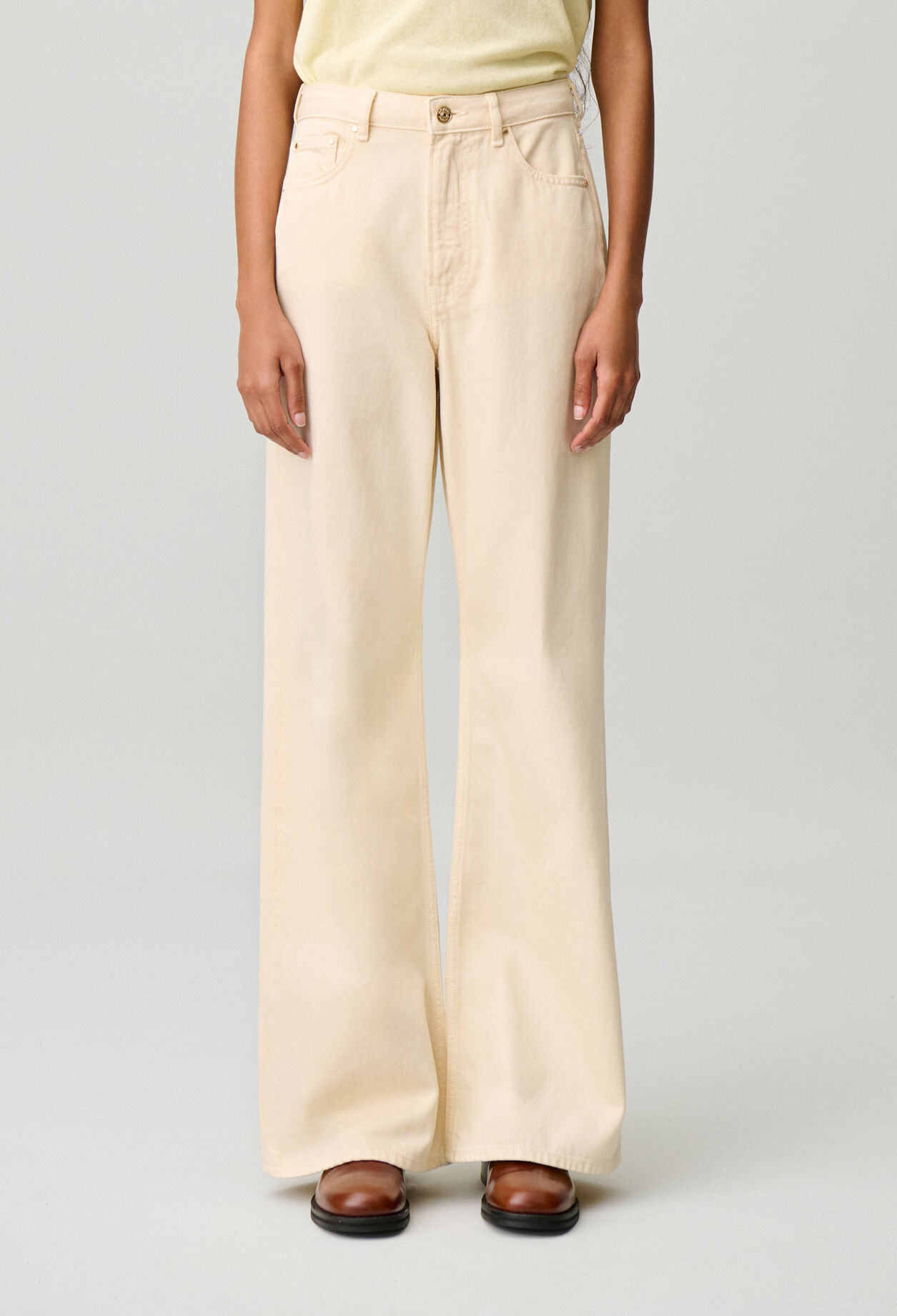 High-waisted flared denim jeans