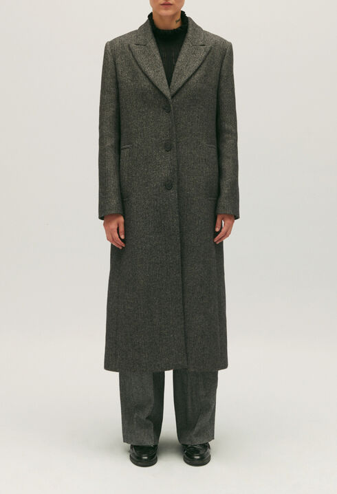 Two-tone mid-length straight coat