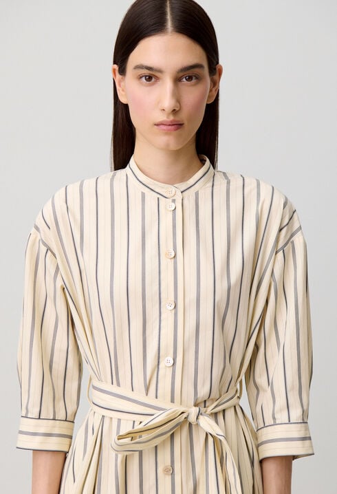 Short dress with long sleeves