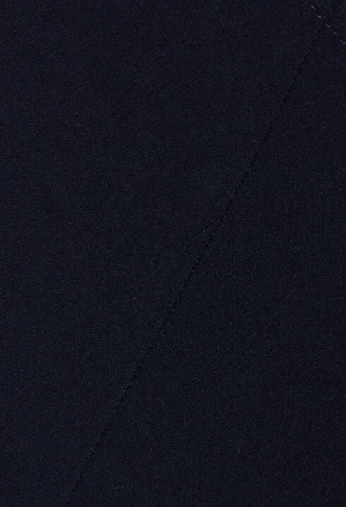 Navy short-sleeved top