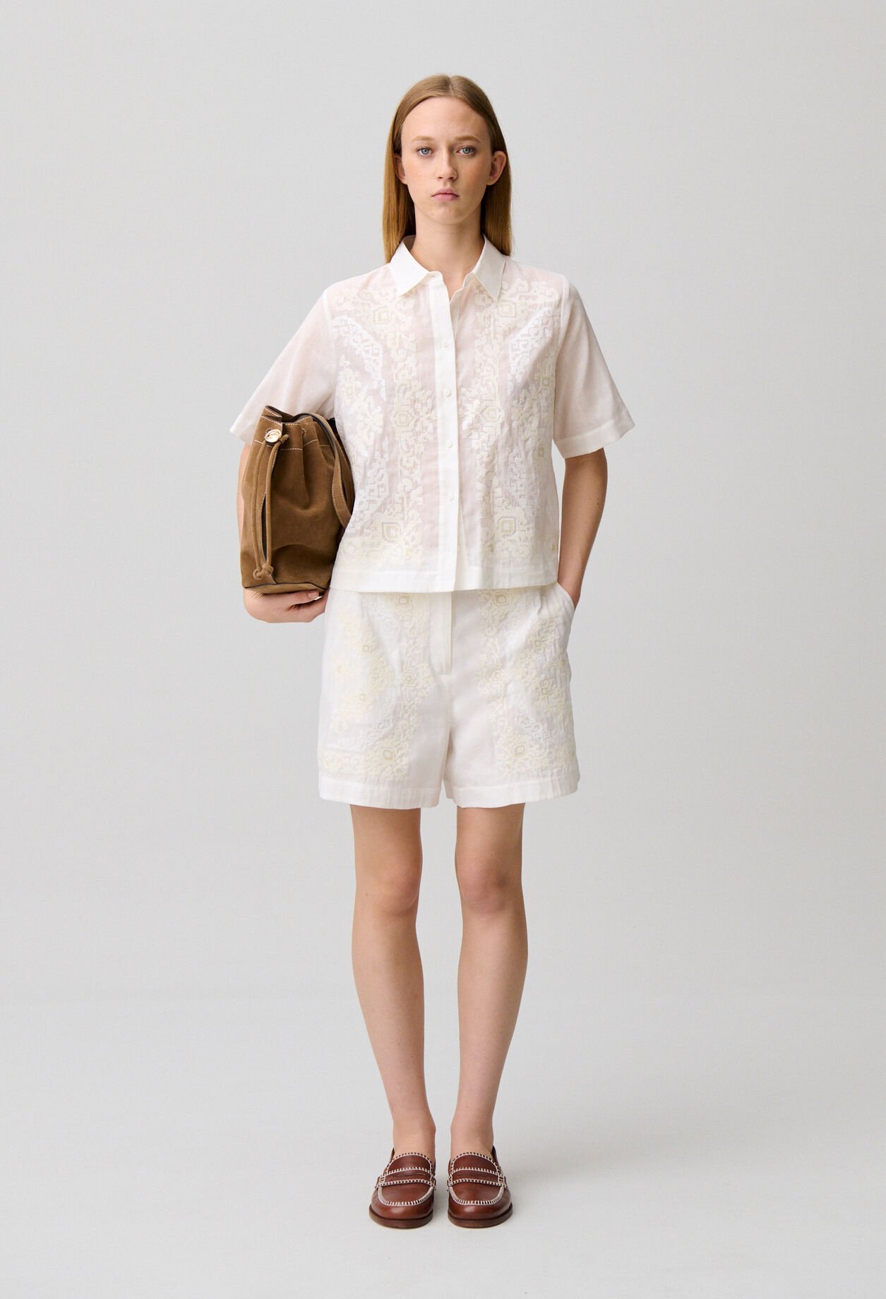 Embroidered cotton ramie shorts