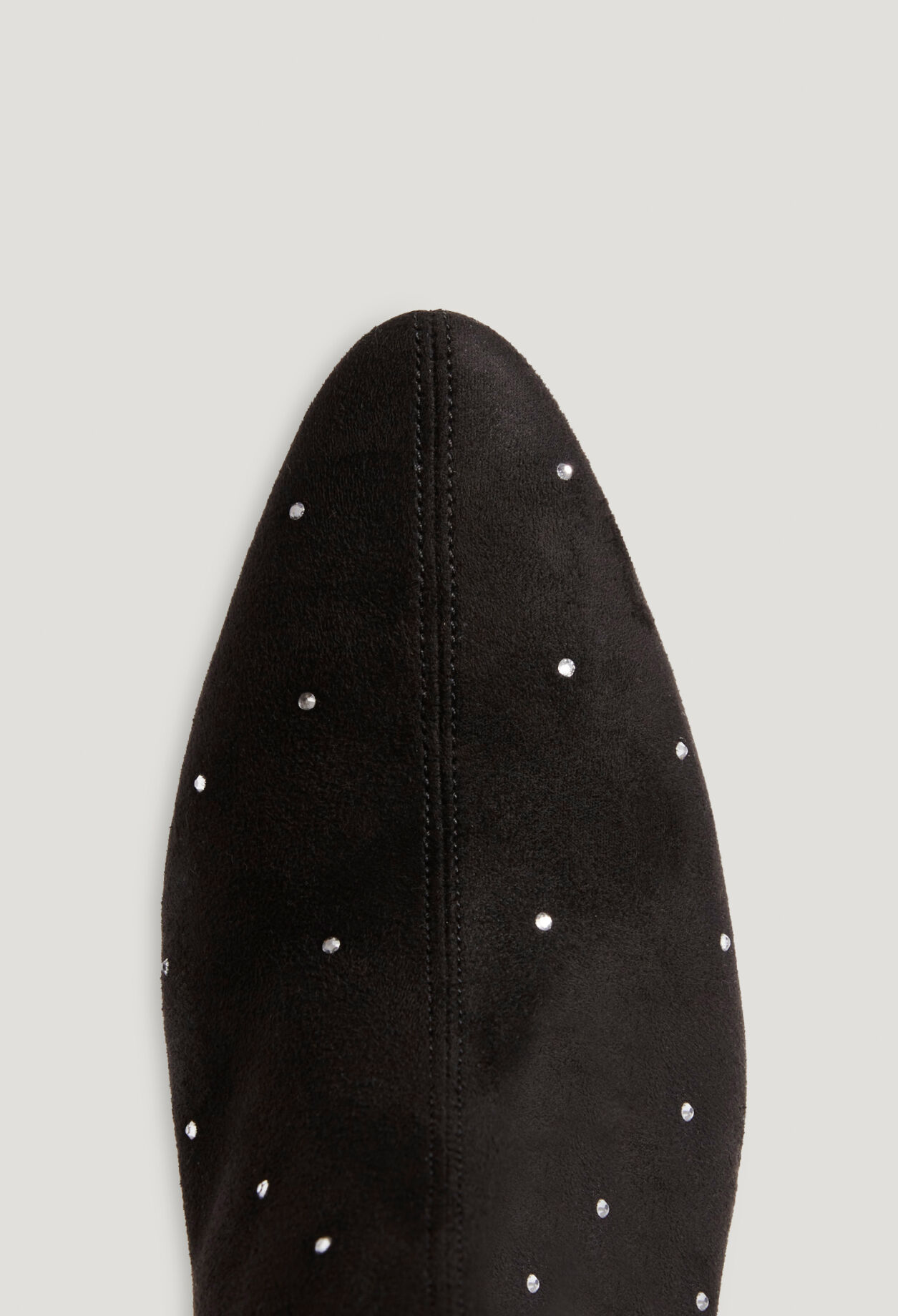 Black over-the-knee boots rhinestones