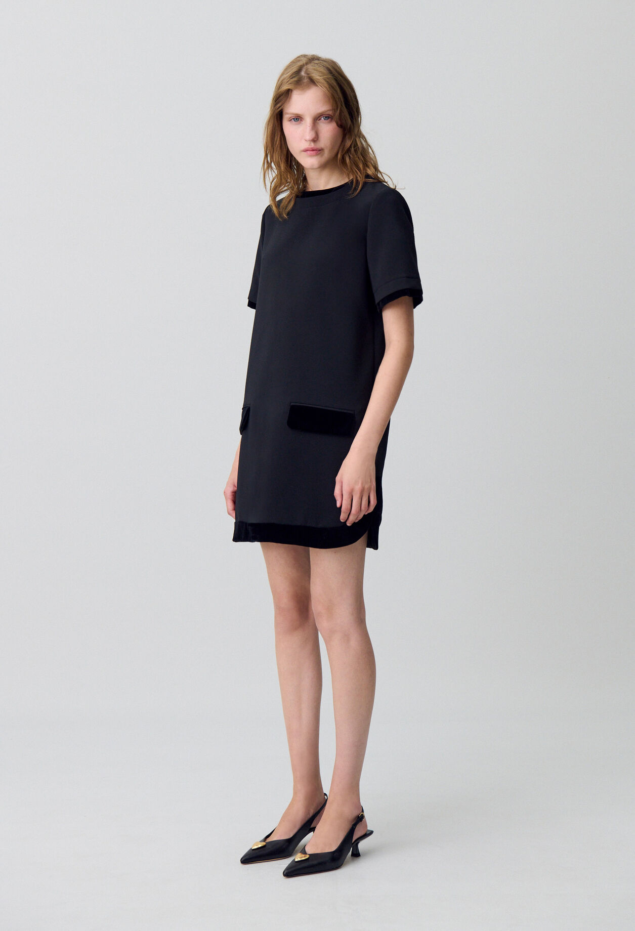 Short velvet dress Short velvet dress