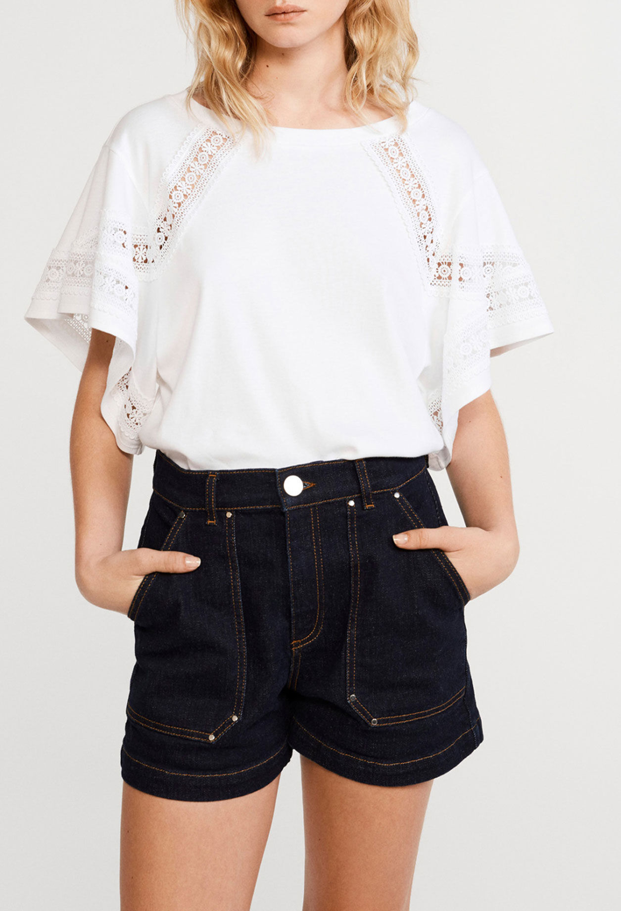 Cropped organic cotton T-shirt Cropped organic cotton T-shirt