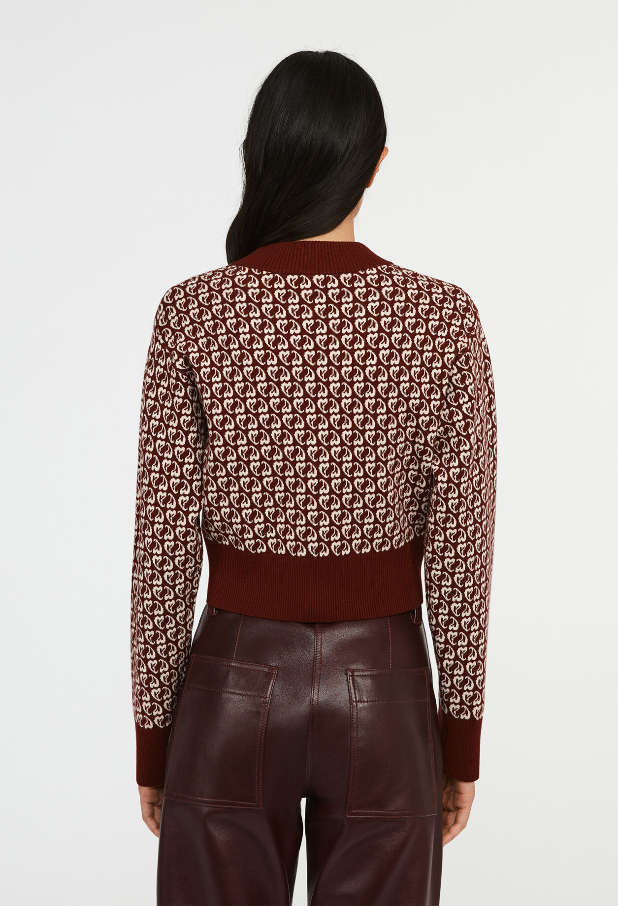 Pull bicolore maille imprimé coeur Pull bicolore maille imprimé coeur