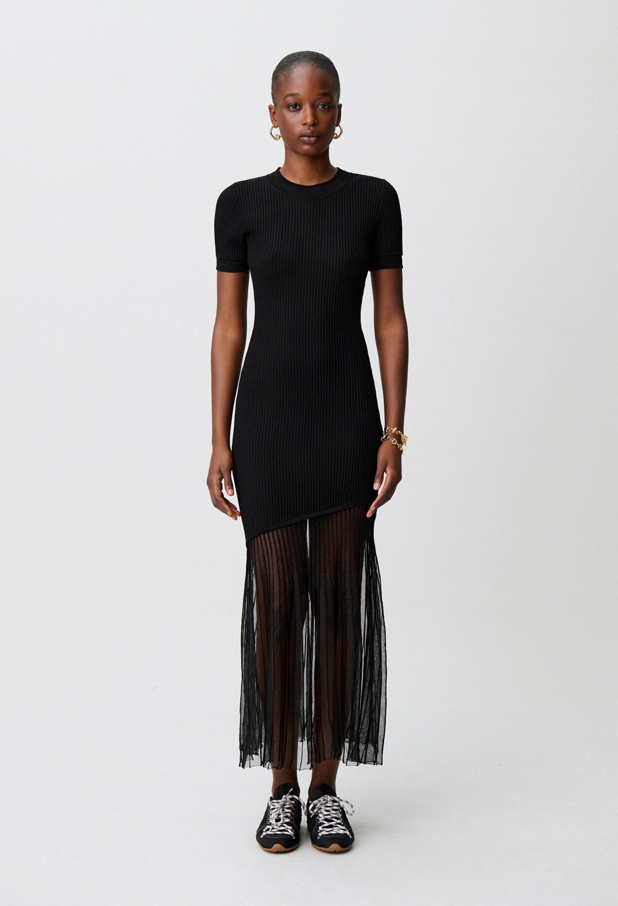 Short flared knitted dress