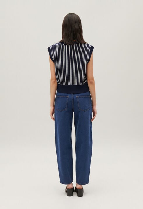 Sleeveless stripy knit jumper