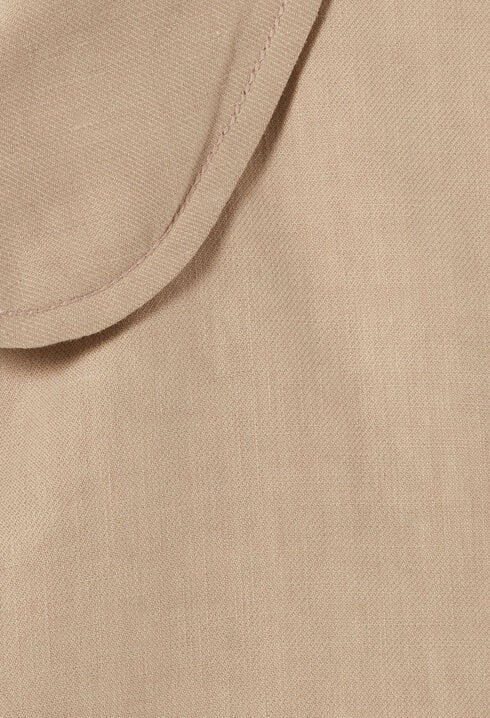 Short tailored linen jacket